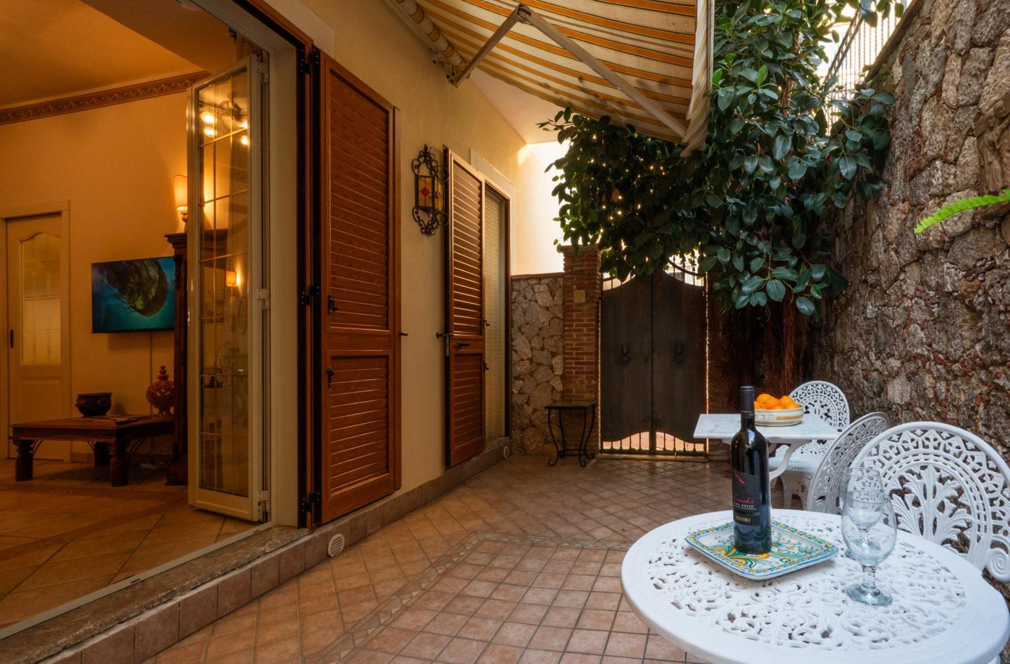 Casa D'Arte Taormina Lejlighed Eksteriør billede